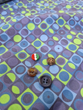 Load image into Gallery viewer, Bermuda Pantaloncino puro cotone Shorts 2 tasche laterali Made in Italy