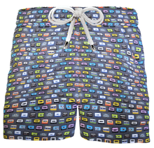 Load image into Gallery viewer, Pantaloncino Shorts Bermuda Fantasia Musicassetta Anni 80 100% cotone Jersey 2 tasche laterali Made in Italy