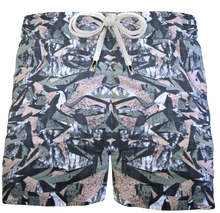 Carica l'immagine nel visualizzatore di Gallery, Pantaloncino Shorts Bermuda Fantasia Camouflage verdone grigio marrone 100% Cotone 2 tasche laterali Made in Italy