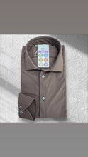 Carica l'immagine nel visualizzatore di Gallery, Camicia Stretch No Stiro No Piega No Iron anti alone made in italy massima traspirabilità