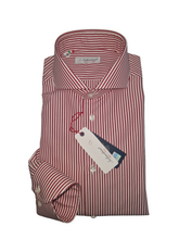 Carica l'immagine nel visualizzatore di Gallery, Camicia Uomo Rigato rosso bacchettino titolo 120 bordeaux alta qualità pari pari Made in Italy