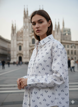 Carica l'immagine nel visualizzatore di Gallery, Camicia Donna Vespa Blu multicolor Casual Camicione puro Cotone Made in Italy