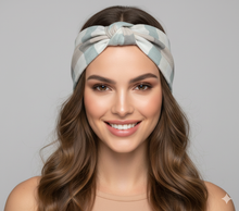 Carica l'immagine nel visualizzatore di Gallery, Turbante Scozzese Chiaro fantasia madras scozzese in cotone anallergico Fascia Capelli Made in Italy Hairband headband