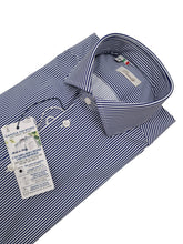 Carica l'immagine nel visualizzatore di Gallery, Camicia No Stiro Rigata No Iron Stretch tessuto fresco anti alone Rigato azzurro Performance Made in Italy