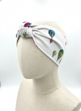 Carica l'immagine nel visualizzatore di Gallery, Fascia per Capelli anallergica turbante in cotone fantasia mongolfiera Fascia Capelli Made in Italy Hairband headband