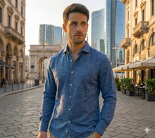 Load image into Gallery viewer, Camicia Polo blu in maglia jersey no Stiro, fresco filato traspirante in tessuto tecnico performance anallergico anti alone alta qualità colletto morbido Made in Italy