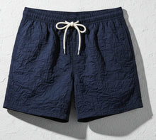 Load image into Gallery viewer, Bermuda Pantaloncino blu Goffrato 100% Cotone Made in Italy Fantasia Shorts 2 tasche laterali