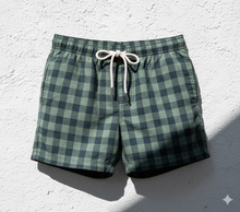 Carica l'immagine nel visualizzatore di Gallery, Boxer Mare Bermuda 100% Cotone a quadri verdone costume da bagno Made in Italy Shorts 2 tasche laterali