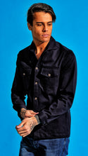 Carica l'immagine nel visualizzatore di Gallery, Giacca Overshirt Sahariana Safari Gabardina blu 4 tasche 98% cotone 2%elastane Made in italy