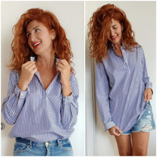 Load image into Gallery viewer, Camicia Donna chiusa a polo rigata blu puro cotone made in italy woman stripe shirt
