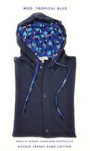 Carica l&#39;immagine nel visualizzatore di Gallery, Maglia cardigan jersey blu con Cappuccio Design tucano made in Italy Fantasia  100% cotone - Sweatshirt hoodie
