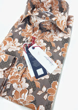 Carica l'immagine nel visualizzatore di Gallery, Camicia fantasia stampata viscosa morbidissima paisley giallo ocra tortora made in italy