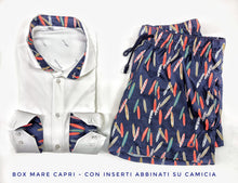 Carica l'immagine nel visualizzatore di Gallery, Costume da Bagno morbido tessuto slip interno asciugatura rapida Boxer mare Uomo fantasia Surf Blu con 2 tasche laterali Made in Italy