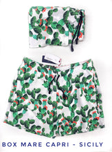 Carica l'immagine nel visualizzatore di Gallery, Costume da Bagno morbido tessuto slip interno asciugatura rapida Boxer mare uomo fantasia Fico d'india Sicily Uomo con 2 tasche laterali Made in Italy