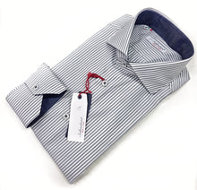 Load image into Gallery viewer, Camicia Uomo puro cotone a righe grigia alta qualità bacchettino rigato grigio titolo 120 made in italy