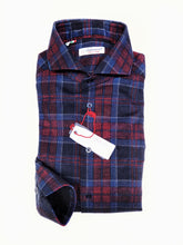 Carica l'immagine nel visualizzatore di Gallery, Camicia a quadri velluto scozzese blu rosso cotone fantasia check made in italy
