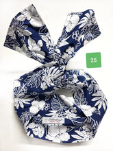 Carica l'immagine nel visualizzatore di Gallery, Turbante Fashion in cotone Fantasia design flower 25 Made in Italy