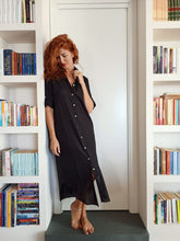 Carica l'immagine nel visualizzatore di Gallery, VESTITO LUNGO Donna Lino NERO camicione Vestito collo FINAM made in italy dress shirt