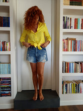 Load image into Gallery viewer, Camicione giallo camicia Donna gialla morbida viscosa made in italy woman yellow soft shirt