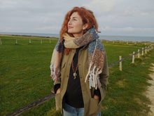 Carica l'immagine nel visualizzatore di Gallery, Giacca Sahariana Overshirt Unisex Donna Safari kaki brown militare 4 tasche gabardina 100% cotone Made in italy