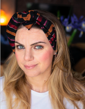 Load image into Gallery viewer, Turbante Fashion in cotone Fantasia design stripe rosso -nero arancio 19 Made in Italy