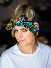 Carica l'immagine nel visualizzatore di Gallery, Turbante Fashion in cotone Fantasia design hawaii 20 Made in Italy