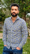 Carica l'immagine nel visualizzatore di Gallery, Camicia Fashion fantasia design puro cotone made in italy