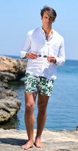 Carica l'immagine nel visualizzatore di Gallery, Costume da Bagno Fico D'india abbinato a Camicia Polo Lino Bianco con inserti Box Mare slip interno Made in Italy