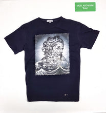 Load image into Gallery viewer, T-shirt made in Italy fantasia Eolo 100% cotone jersey pettinato -DESIGN Eolo -