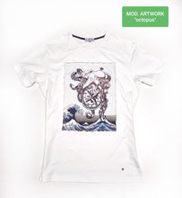 Load image into Gallery viewer, T-shirt donna made in Italy fantasia OCTOPUS 100% cotone jersey pettinato -DESIGN OCTOPUS-