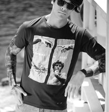 Carica l'immagine nel visualizzatore di Gallery, Tshirt made in Italy fantasia strike the pose 100% cotone jersey pettinato -DESIGN -