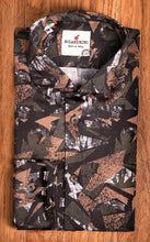Carica l'immagine nel visualizzatore di Gallery, Camicia cotone fantasia camouflage mimetico urban jungle design