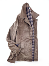 Carica l&#39;immagine nel visualizzatore di Gallery, Giacca Foderata In Velluto Beige Cognac 100% cotone Made in Italy 3 tasche
