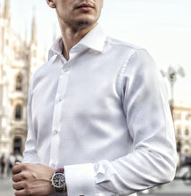 Carica l&#39;immagine nel visualizzatore di Gallery, Camicia Uomo Bianca Elegante tessuto alta qualità puro cotone titolo 100 fil coupe  Made in Italy
