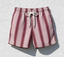 Carica l'immagine nel visualizzatore di Gallery, Boxer bermuda tessuto 100% Cotone Fasciato rosa bordeaux costume da bagno Made in Italy Shorts 2 tasche laterali
