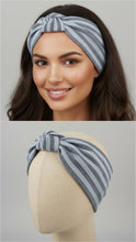 Carica l&#39;immagine nel visualizzatore di Gallery, Turbante in lino fasciato azzurro fantasia Fascia Capelli Made in Italy Hairband headband
