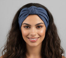 Carica l&#39;immagine nel visualizzatore di Gallery, Turbante jersey blu cotone fantasia Made in Italy Fascia Capelli Hairband headband
