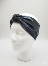Carica l&#39;immagine nel visualizzatore di Gallery, Turbante camouflage blu mimetico in cotone anallergico Fascia Capelli Made in Italy Hairband headband
