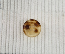 Carica l&#39;immagine nel visualizzatore di Gallery, Giacca Overshirt Field Jacket velluto bianco panna 4 tasche  100% cotone Made in Italy
