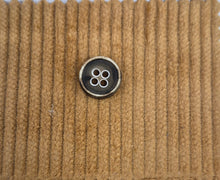 Carica l&#39;immagine nel visualizzatore di Gallery, Giacca Overshirt Field Jacket velluto giallo ocra 4 tasche Sahariana 100% cotone Made in Italy
