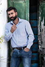 Carica l&#39;immagine nel visualizzatore di Gallery, Camicia Uomo alta qualità puro cotone a righe blu navy made in Italy
