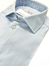 Load image into Gallery viewer, Camicia Azzurra puro cotone TWILL elegante formal
