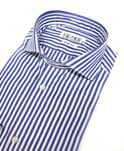 Carica l&#39;immagine nel visualizzatore di Gallery, Camicia Uomo alta qualità puro cotone a righe blu navy made in Italy
