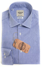 Carica l&#39;immagine nel visualizzatore di Gallery, Camicia uomo basic a righe azzurra 100% cotone made in italy
