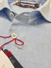 Carica l&#39;immagine nel visualizzatore di Gallery, Camicia Azzurra puro Lino made in Italy - Light blue Linen Shirt
