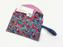 Load image into Gallery viewer, Pochette in tessuto fashion design Sushi color Made in Italy

