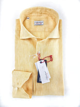 Carica l&#39;immagine nel visualizzatore di Gallery, Camicia gialla puro Lino made in Italy - yellow Linen Shirt
