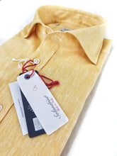 Carica l&#39;immagine nel visualizzatore di Gallery, Camicia gialla puro Lino made in Italy - yellow Linen Shirt
