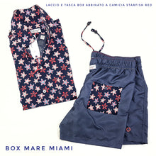 Carica l&#39;immagine nel visualizzatore di Gallery, Costume da Bagno in morbido tessuto slip interno asciugatura rapida Boxer mare Uomo Blu con tasca fantasia Starfish con 2 tasche laterali Made in Italy
