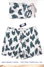 Carica l&#39;immagine nel visualizzatore di Gallery, Costume da Bagno slip interno in cotone 100% Boxer mare Uomo Fantasia Tropical Verde Bianco 2 tasche laterali  Made in Italy
